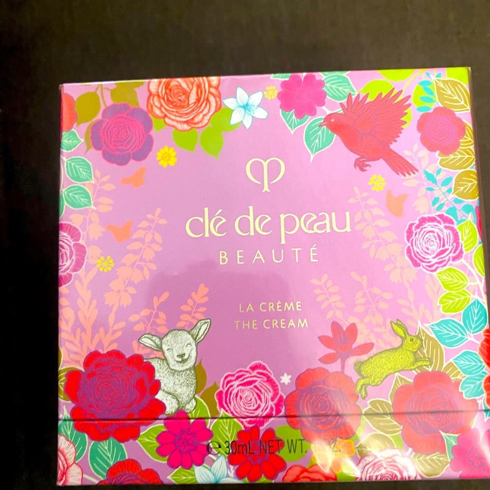 Cle De Peau 1oz cream.. Limited Edition